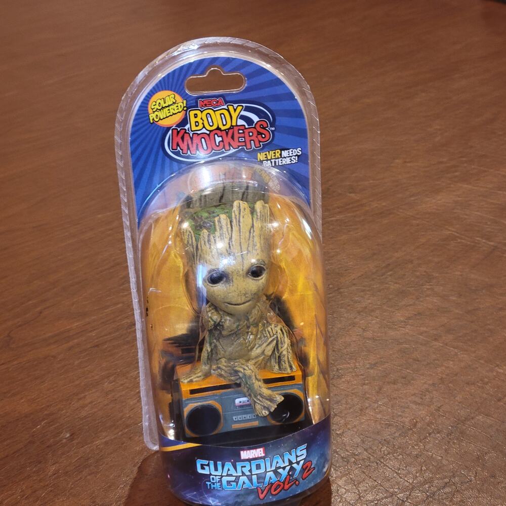 Marvel Groot Body Knocker- Solar Power Bobble Head Guardians Of The Galaxy Vol 2